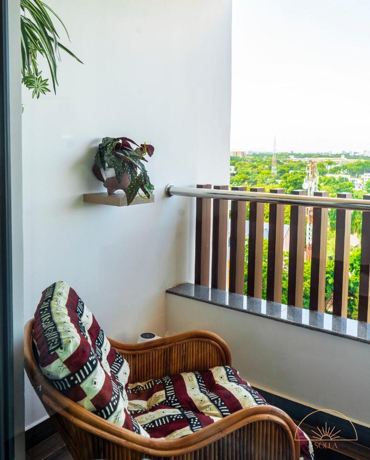 Solea 1 Bedroom Apartment - Central, Comfortable, Cozy, Balcony, Pool, Gym Akra Dış mekan fotoğraf